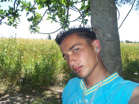 dima radi nab9a  ana